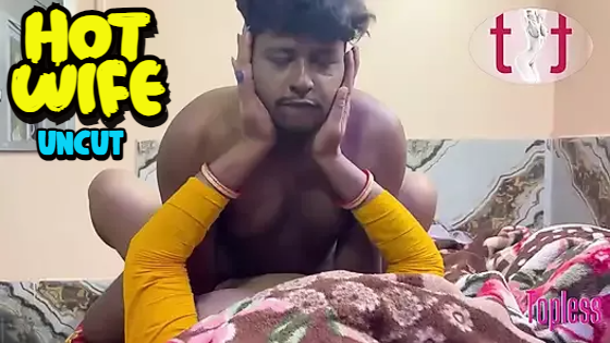 Hot Wife 2023 Hindi Uncut Short Film – Topless