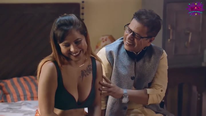 Munshi Ji S01E03 2023 Hindi Hot Web Series – WowEntertainment