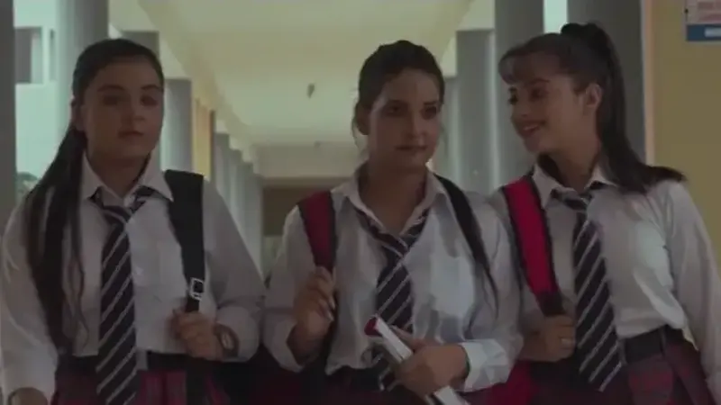 Nalayak E1 Indian Web Series Prime shot Porn Videos